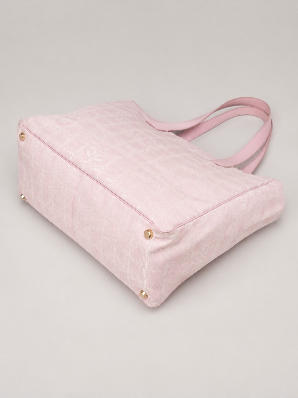 CHANEL CC logo Pink Tote - Picture 5 of 14